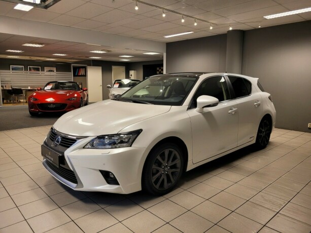 lexus-ct200h-elektrisitetbensin-2015-big-8