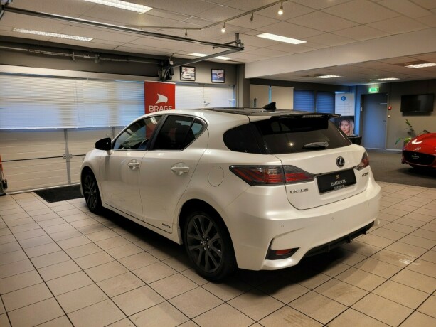 lexus-ct200h-elektrisitetbensin-2015-big-7