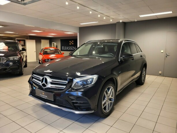 mercedes-benz-glc-elektrisitetbensin-2018-big-8