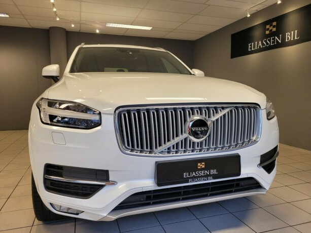 volvo-xc-90-diesel-2017-big-10