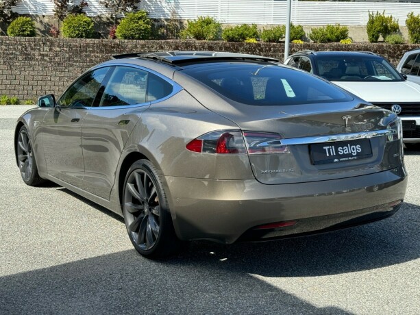 tesla-model-s-elektrisitet-2017-big-5