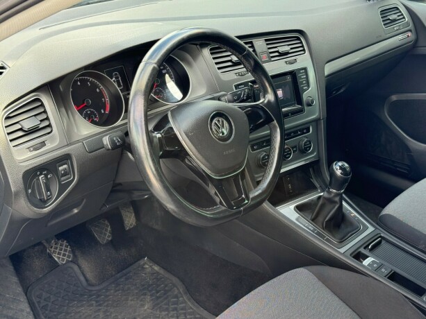 volkswagen-golf-bensin-2015-big-6