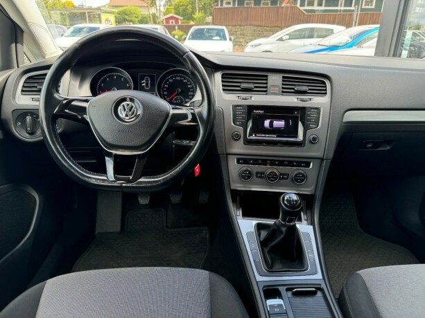 volkswagen-golf-bensin-2015-big-7