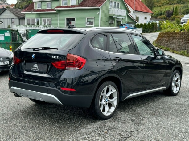 bmw-x1-diesel-2015-big-4