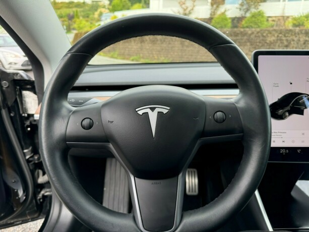 tesla-model-3-elektrisitet-2019-big-11