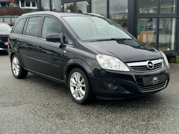 opel-zafira-diesel-2010-big-2