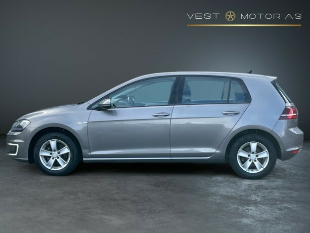 volkswagen-golf-elektrisitet-2014-big-3