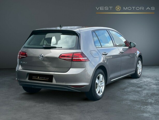 volkswagen-golf-elektrisitet-2014-big-7