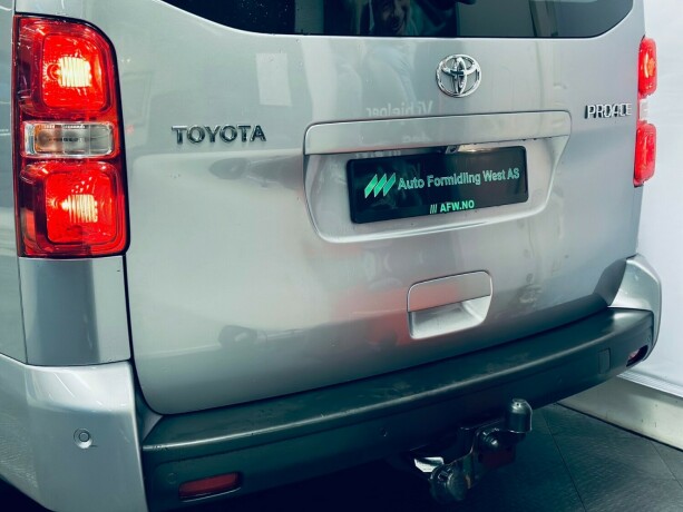 toyota-proace-diesel-2022-big-6