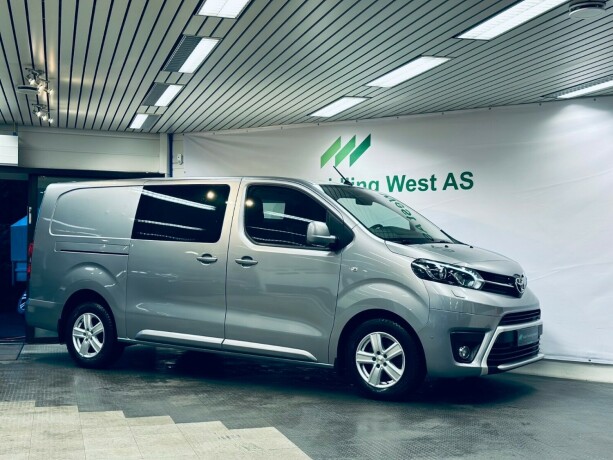 toyota-proace-diesel-2022-big-9