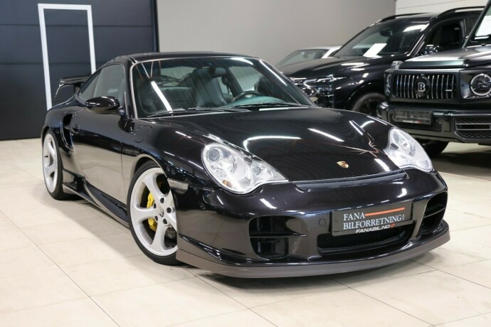 porsche-911-bensin-2001-big-3