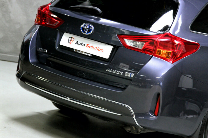 toyota-auris-bensin-2015-big-20