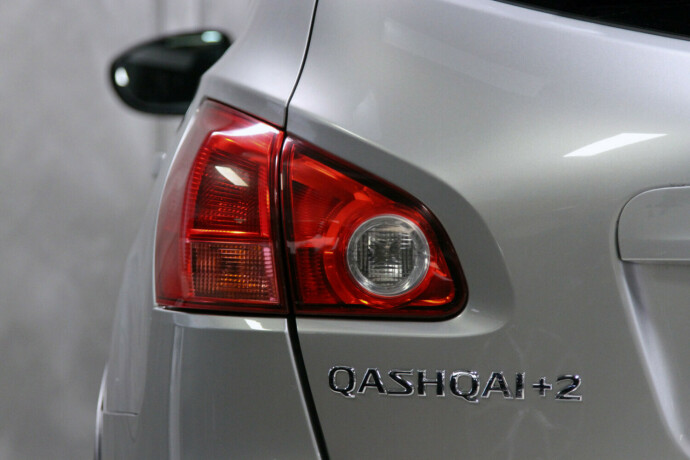 nissan-qashqai-2-bensin-2009-big-23