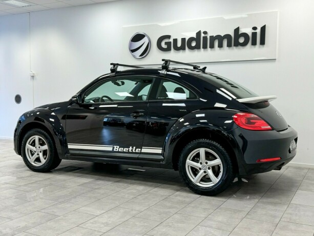 volkswagen-beetle-bensin-2012-big-2