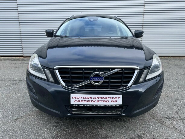 volvo-xc-60-diesel-2012-big-8