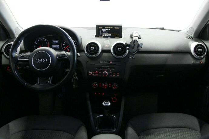 audi-a1-bensin-2014-big-8