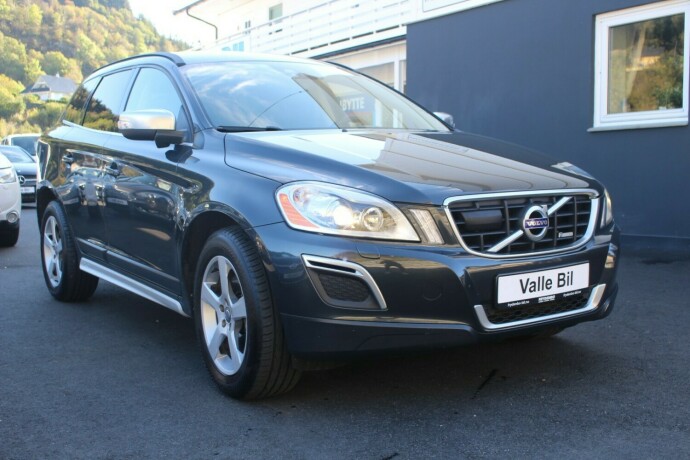 volvo-xc-60-diesel-2013-big-0