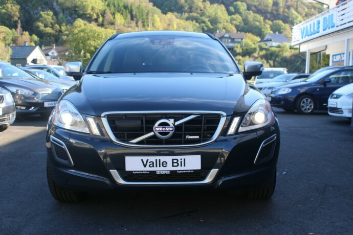 volvo-xc-60-diesel-2013-big-2