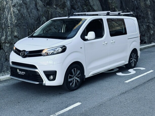 toyota-proace-diesel-2016-big-0