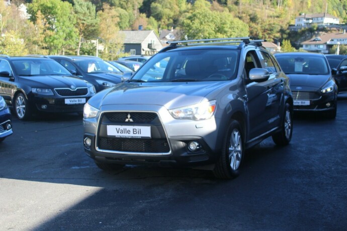 mitsubishi-asx-diesel-2012-big-1