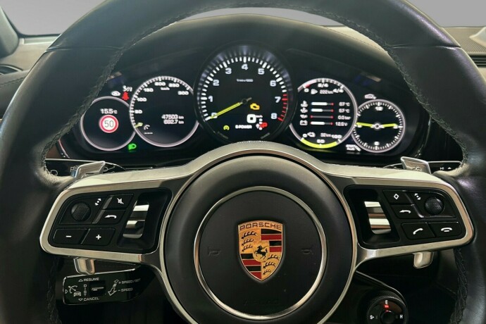 porsche-panamera-elektrisitetbensin-2017-big-15