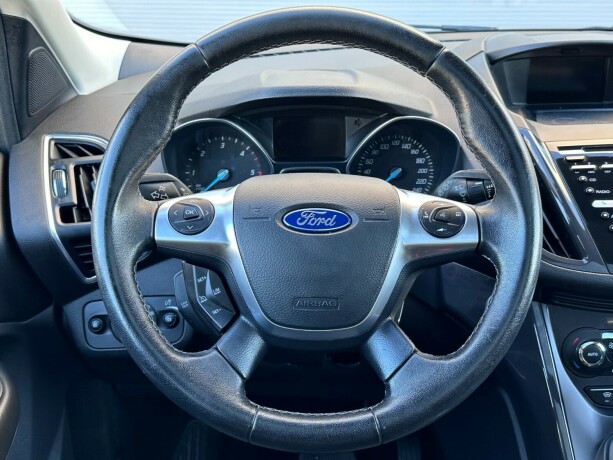 ford-kuga-diesel-2015-big-15