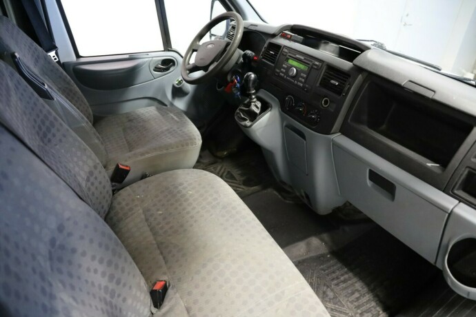 ford-transit-diesel-2012-big-14