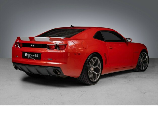 chevrolet-camaro-bensin-2010-big-6