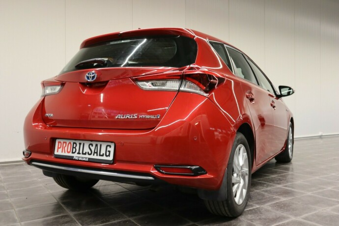 toyota-auris-elektrisitetbensin-2016-big-74