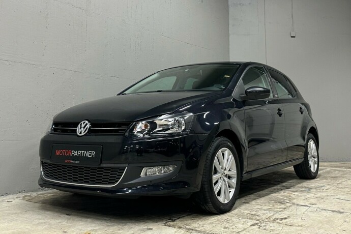 volkswagen-polo-bensin-2012-big-2