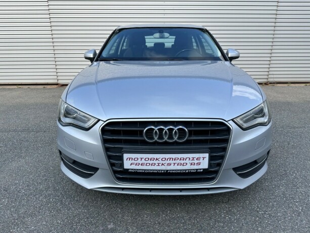 audi-a3-bensin-2013-big-4