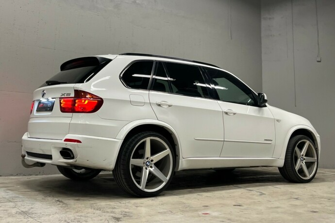 bmw-x5-diesel-2011-big-7