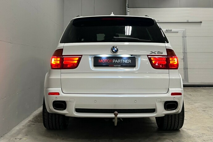 bmw-x5-diesel-2011-big-5