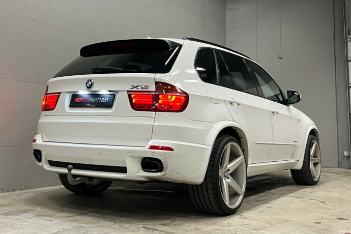 bmw-x5-diesel-2011-big-6