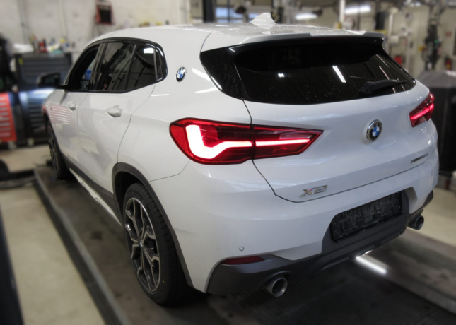 bmw-x2-diesel-2018-big-2