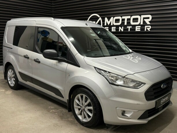 ford-transit-connect-bensin-2018-big-0