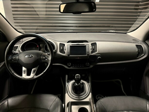 kia-sportage-bensin-2014-big-8