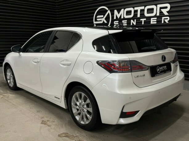 lexus-ct200h-elektrisitetbensin-2015-big-1