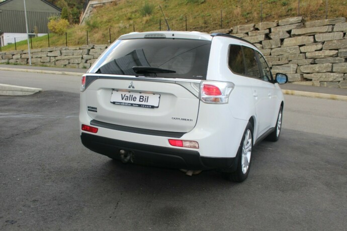 mitsubishi-outlander-diesel-2013-big-4