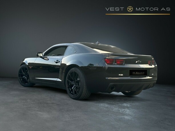 chevrolet-camaro-bensin-2010-big-4