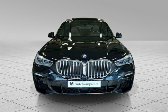 bmw-x5-diesel-2019-big-1