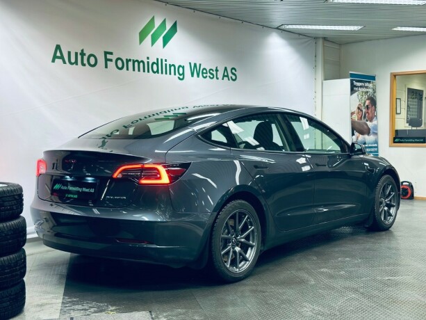 tesla-model-3-elektrisitet-2021-big-9