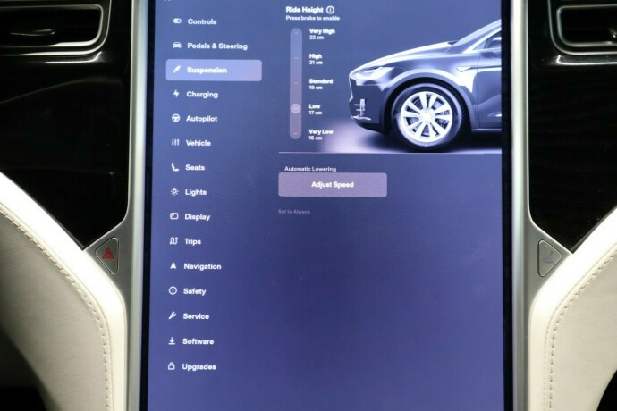 tesla-model-x-elektrisitet-2017-big-40