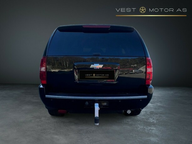 chevrolet-tahoe-gassbensin-2009-big-5