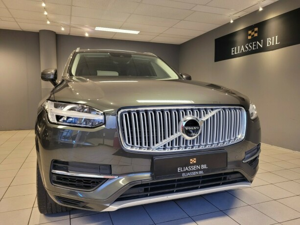 volvo-xc-90-elektrisitetbensin-2018-big-9