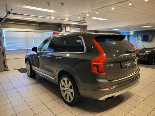 volvo-xc-90-elektrisitetbensin-2018-big-7