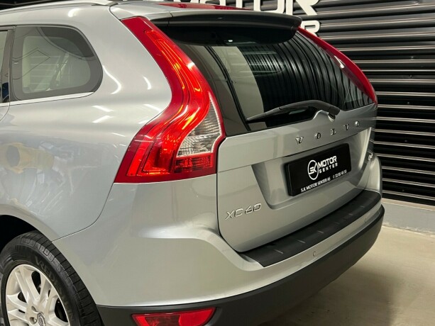 volvo-xc-60-diesel-2012-big-6