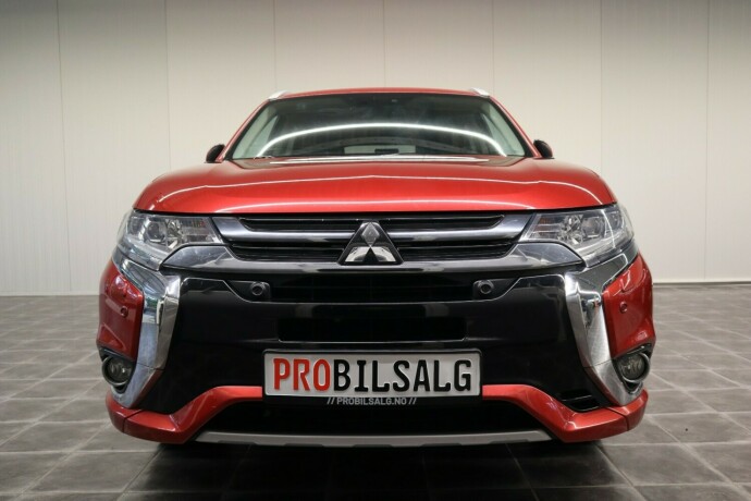 mitsubishi-outlander-elektrisitetbensin-2016-big-16