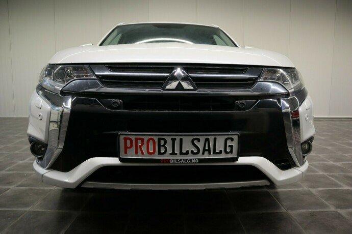 mitsubishi-outlander-elektrisitetbensin-2016-big-13