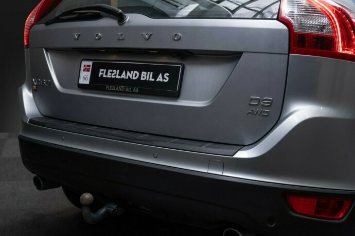 volvo-xc-60-diesel-2012-big-5